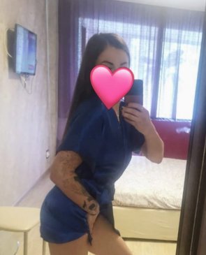 Ева, 28